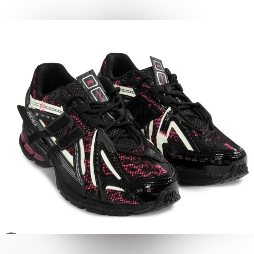 New Balance1906A lace-up sneakers